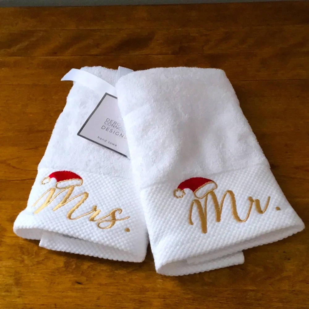 Mr & Mrs Christmas Santa Hand Plush Towels NWT First Christmas Gift Deb Connelly
